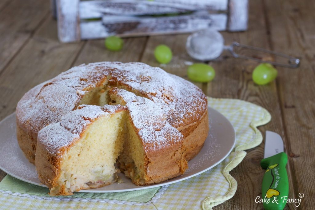 Torte mit Trauben