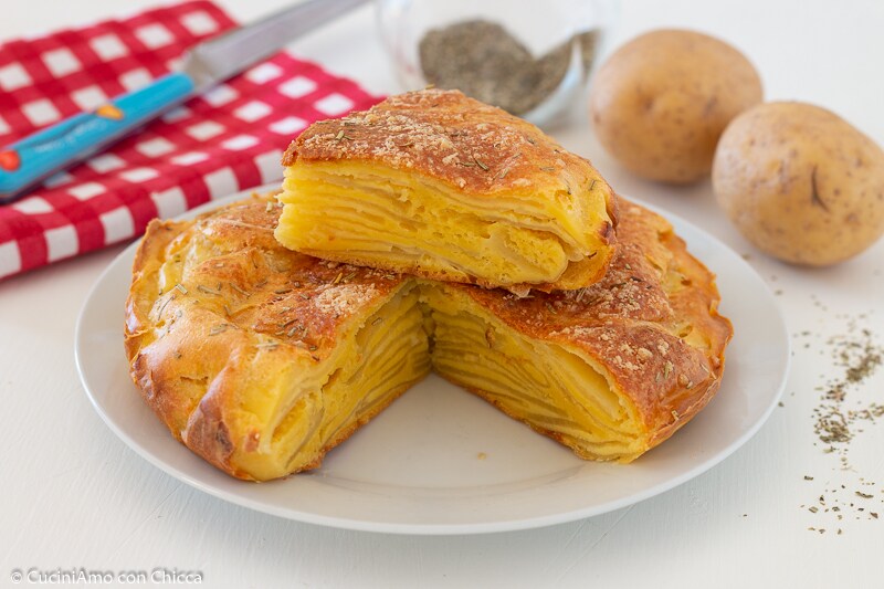 UNSICHTBARE KARTOFFELTORTE wird einfach zubereitet