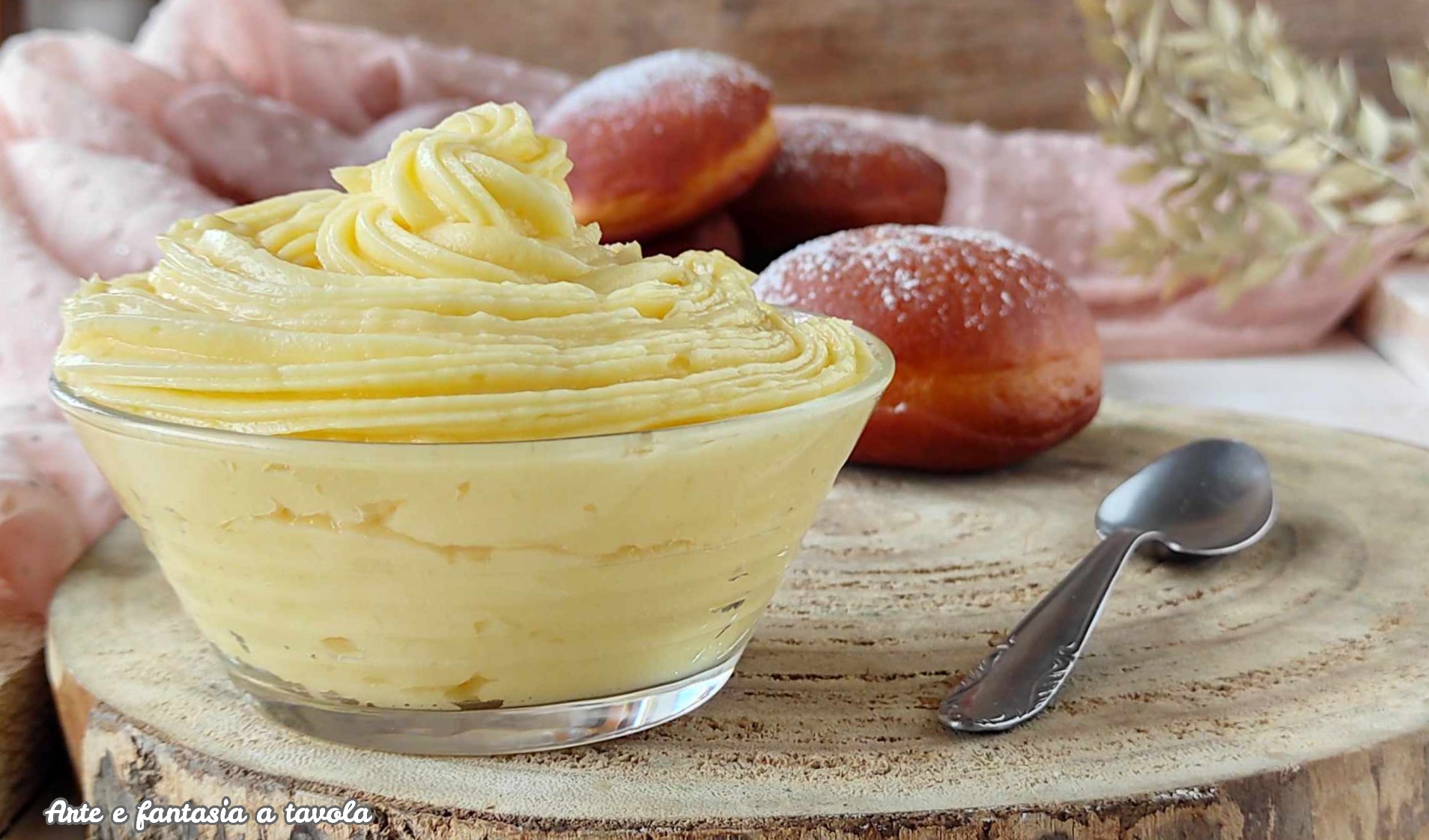 Omas Vanillecreme: eine Reise durch Geschmack und Tradition