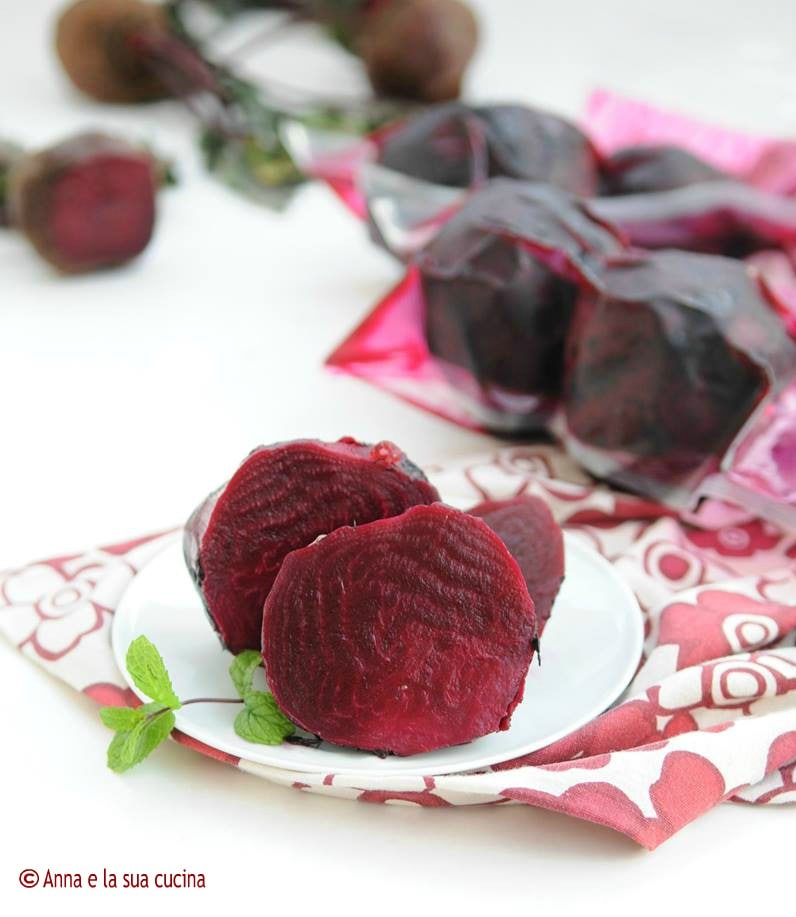 Vakuumverpackte gekochte Rote Bete