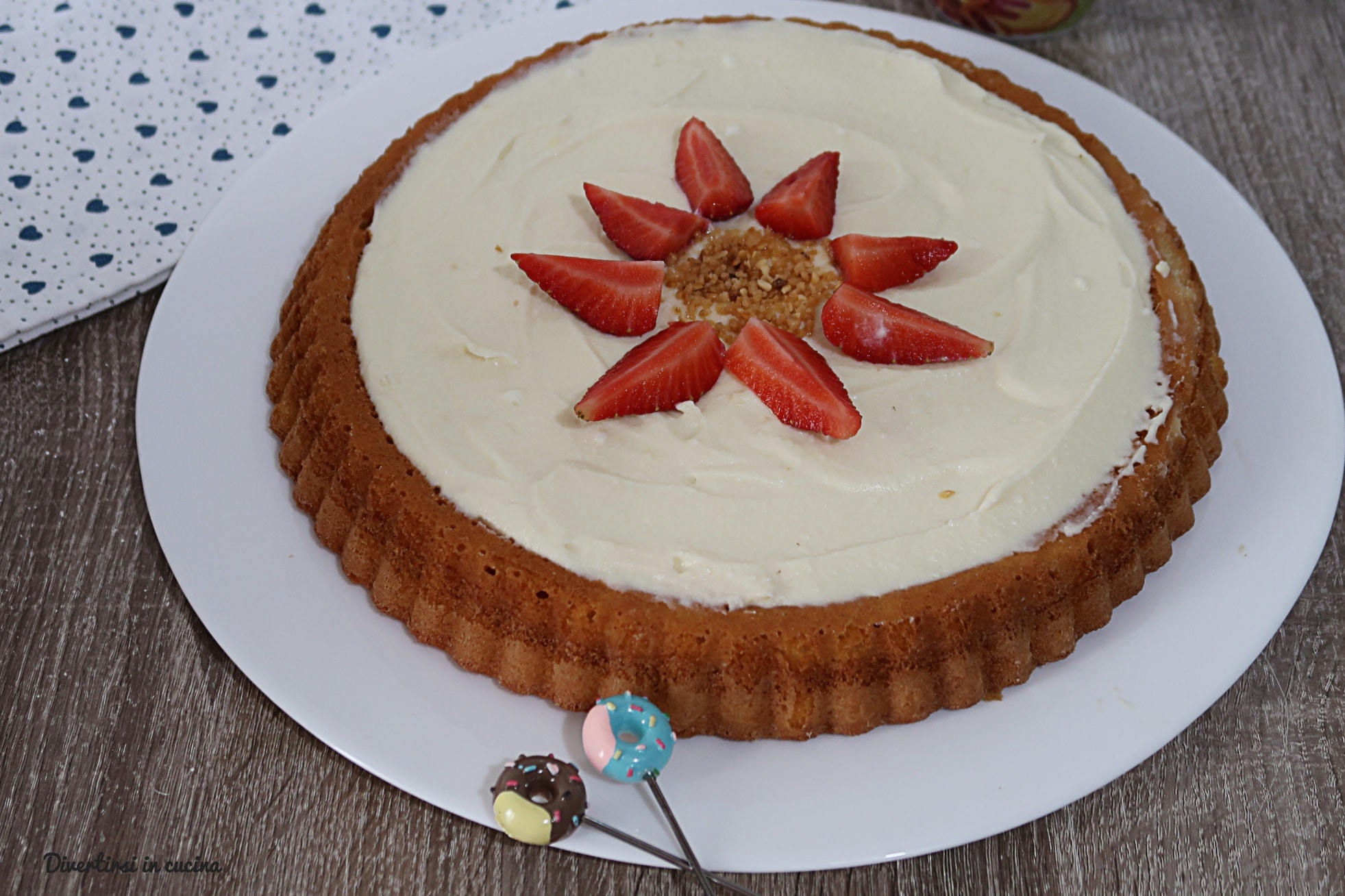 Weiche Torte mit weißer Schokolade