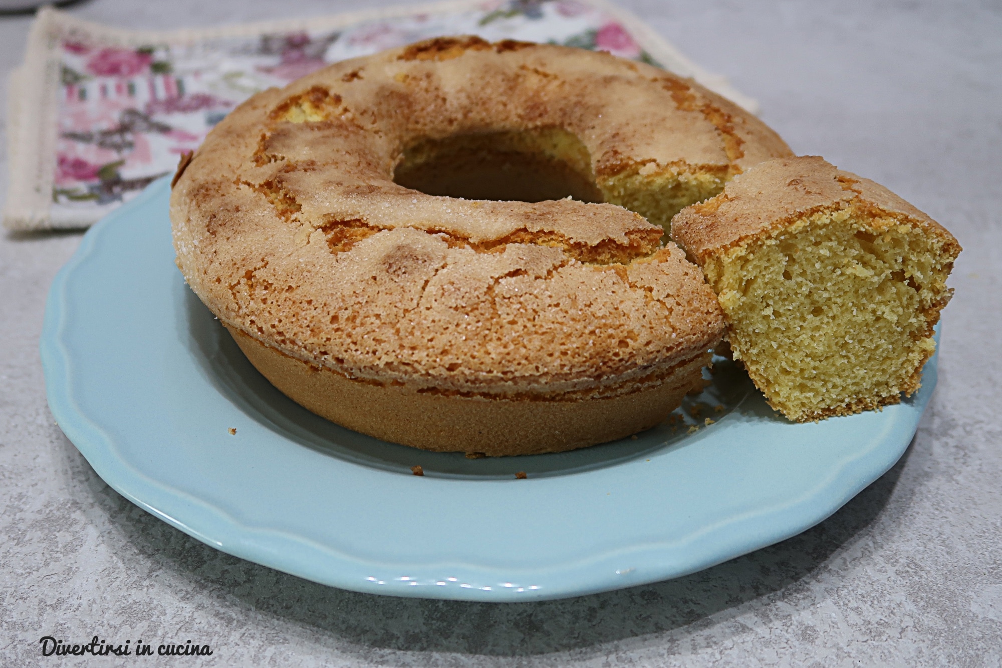 Weißwein-Gugelhupf