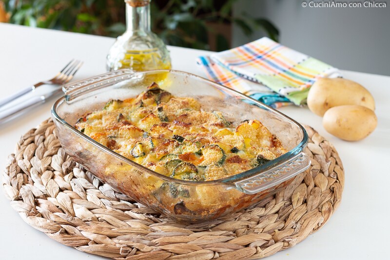 ZUCCHINI- UND KARTOFFELAUFLAUF köstliches einfaches Rezept
