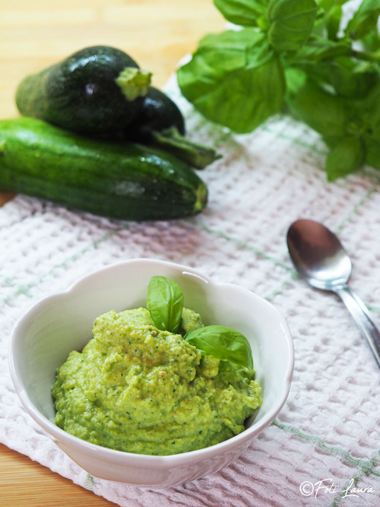 Zucchini-Pesto