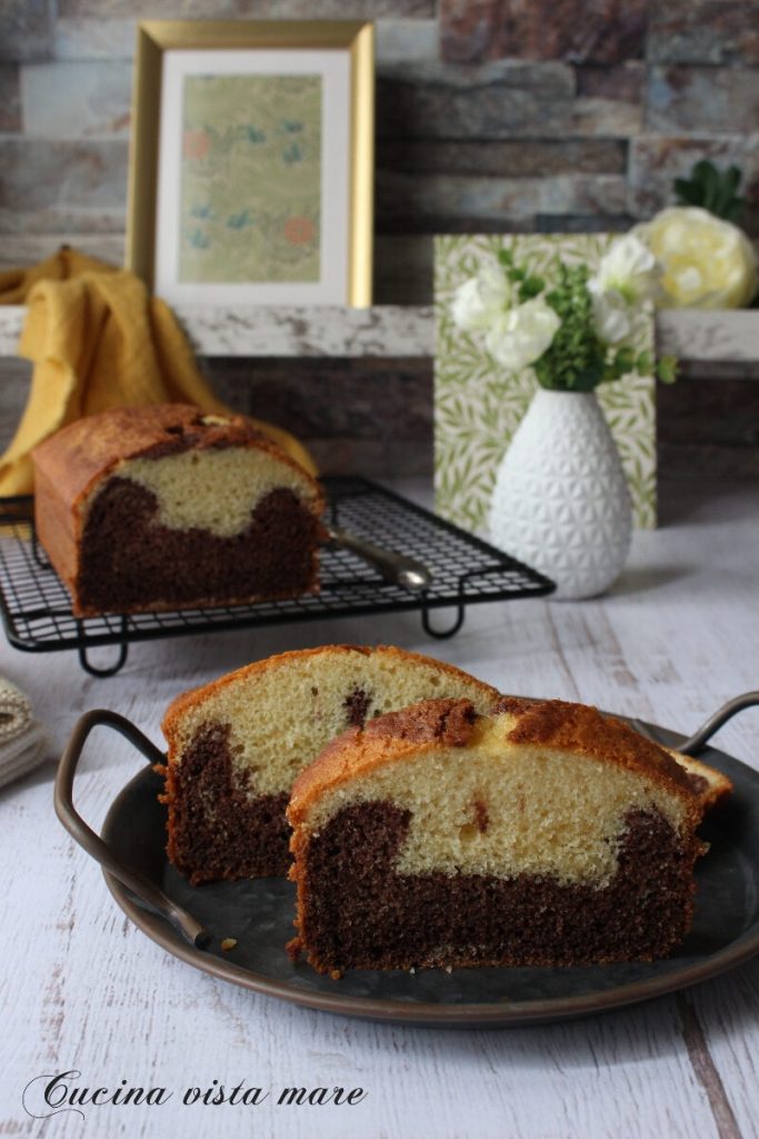 Zweifarbiger Plumcake Küche mit Meerblick