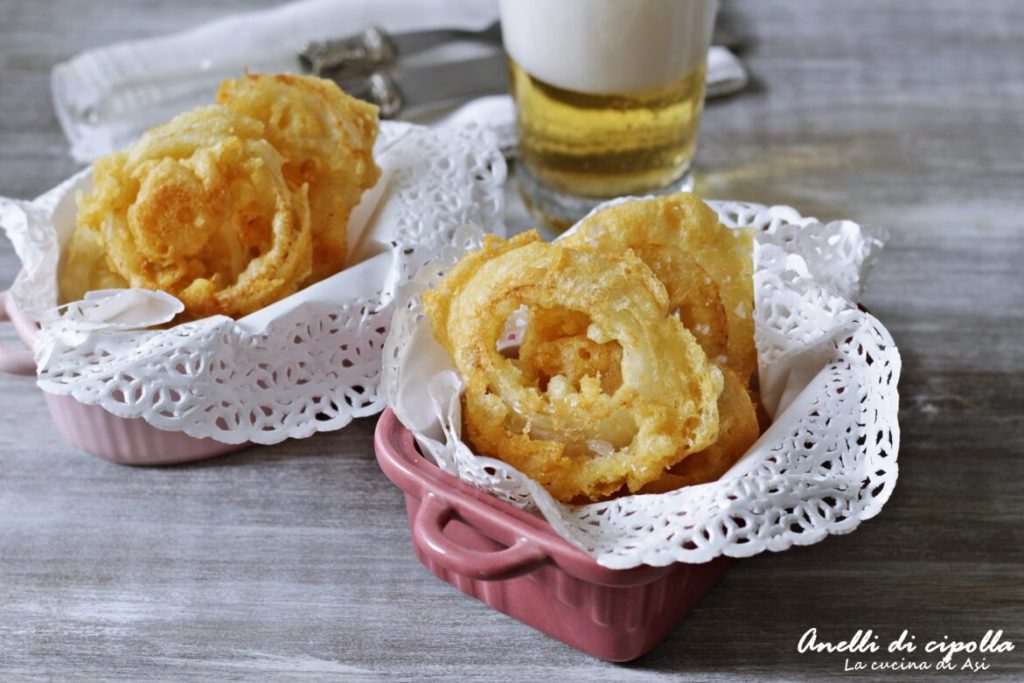 Zwiebelringe in Teig
