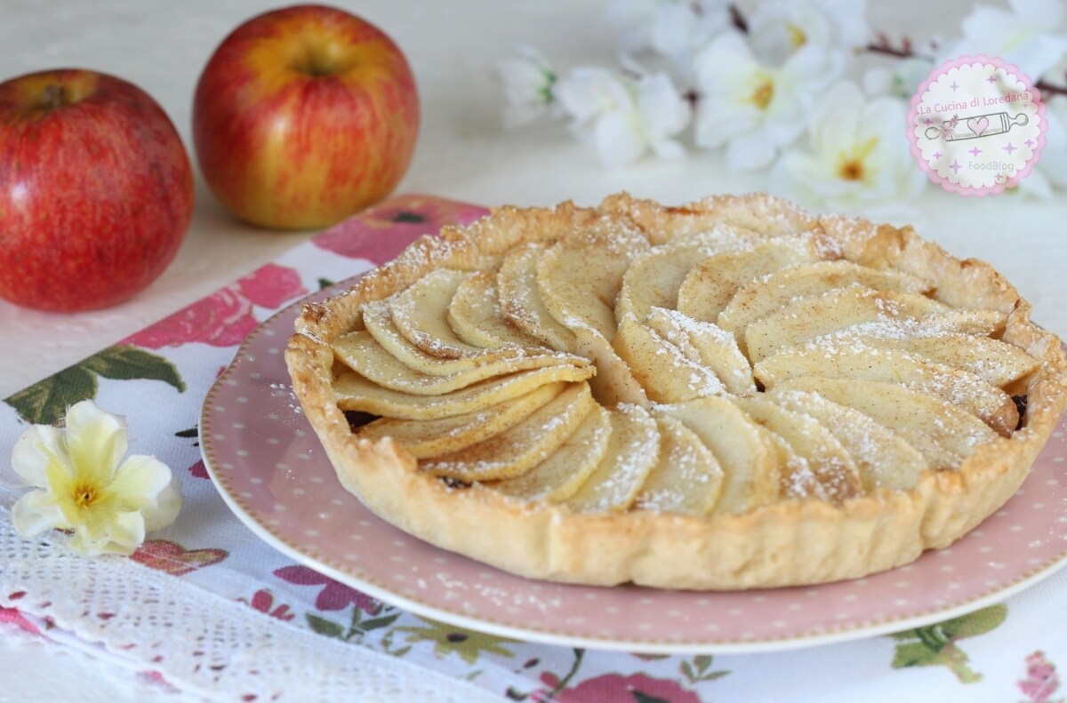 APFEL- UND ROSINENTORTE das perfekte Dessert für einen fantastischen Herbst