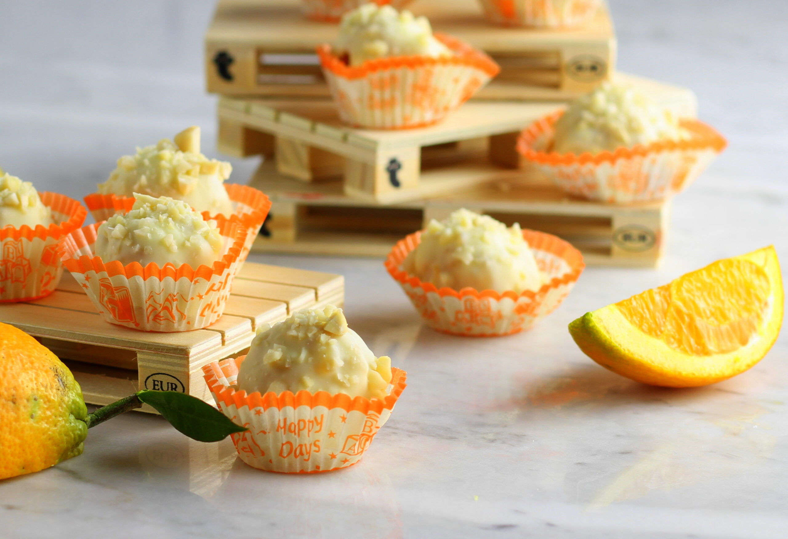 Orangen- und Schokoladenschalenbällchen