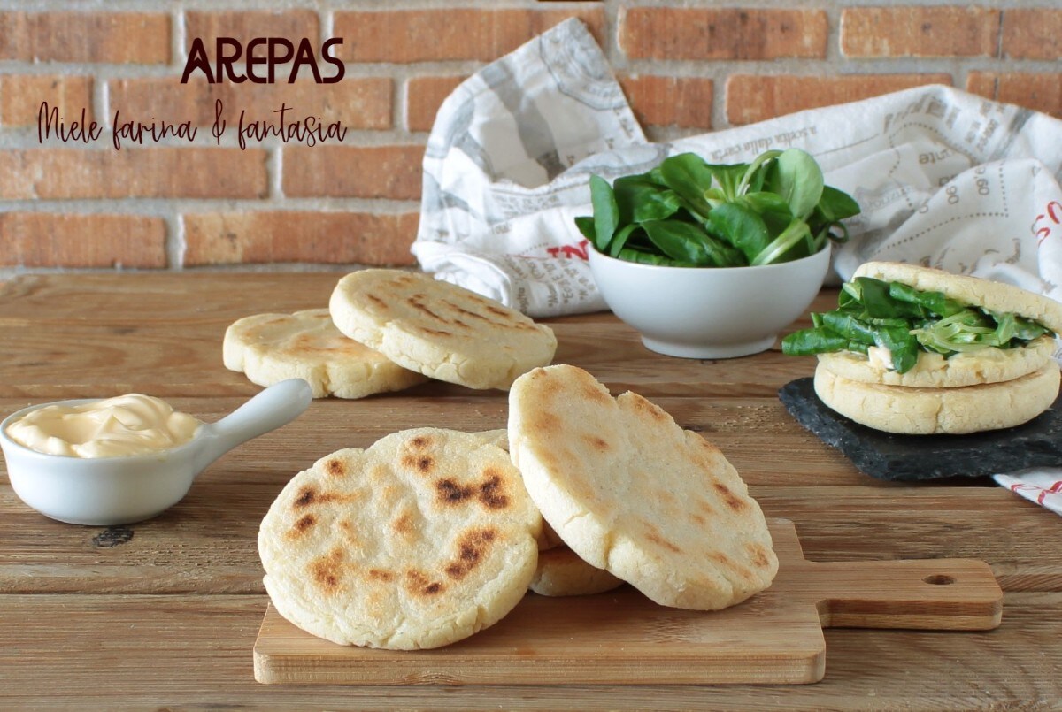 Arepas weiche Brötchen