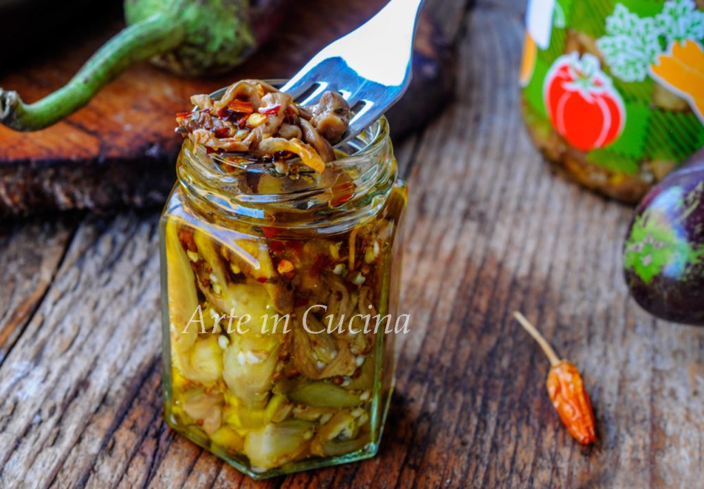 Die Auberginen in Öl von Oma Ottavia vickyart arte in cucina