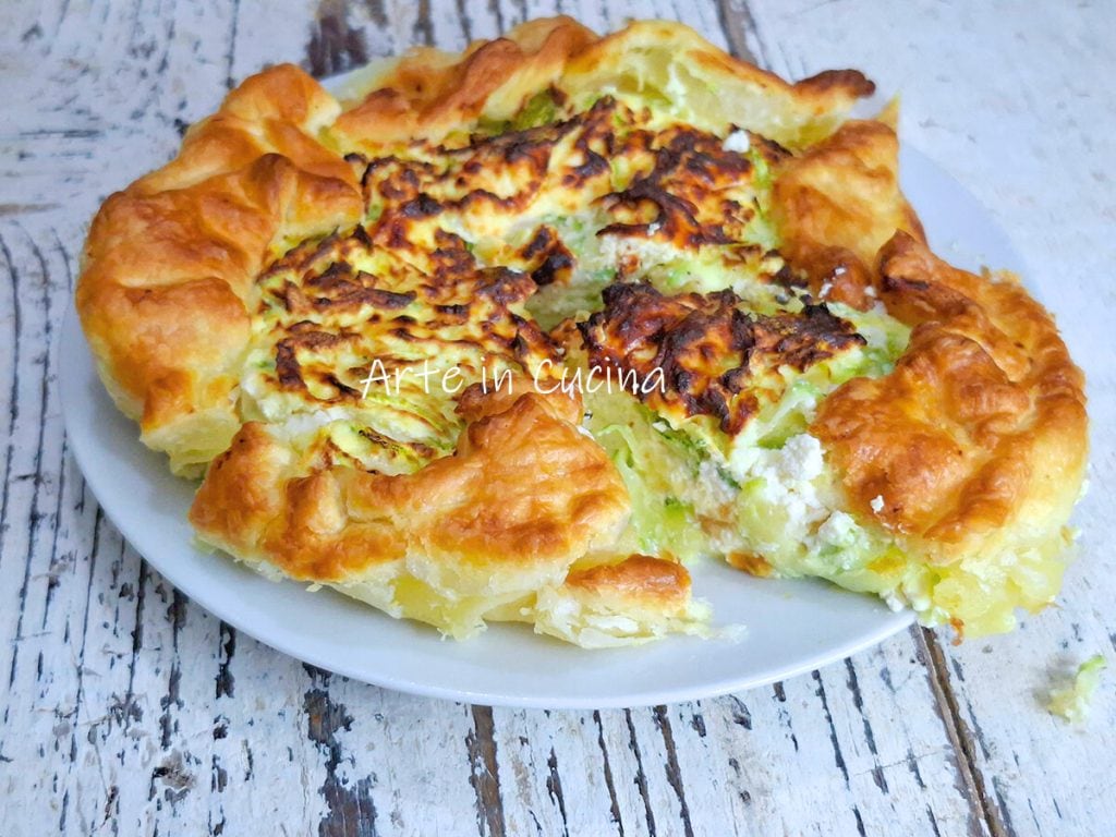 BLÄTTERTEIGKUCHEN mit RICOTTA und ZUCCHINI