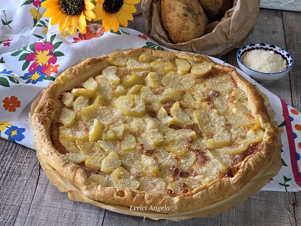 Schinken-Provola-Kartoffel-Kuchen