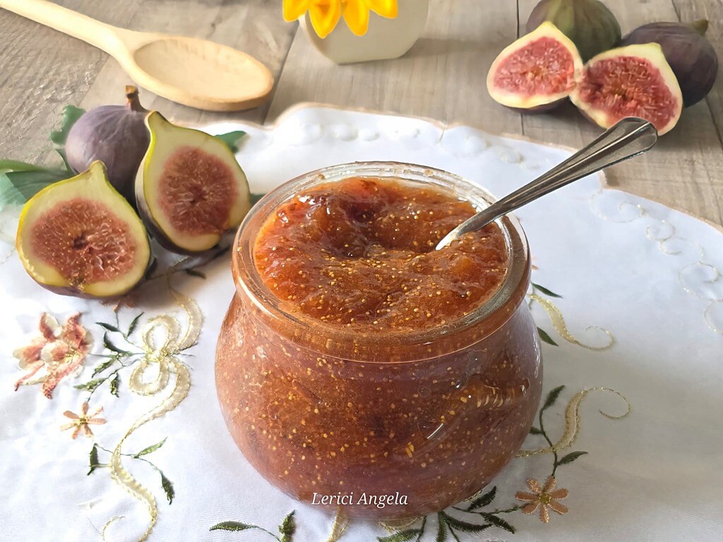 Einzigartige Feigenmarmelade mit Zimt und wenig Zucker
