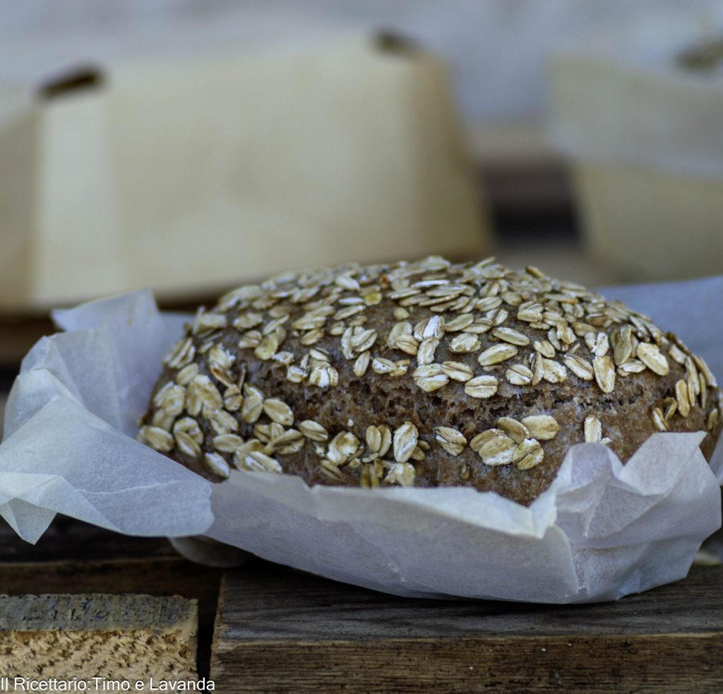 Brötchen mit Haferflocken