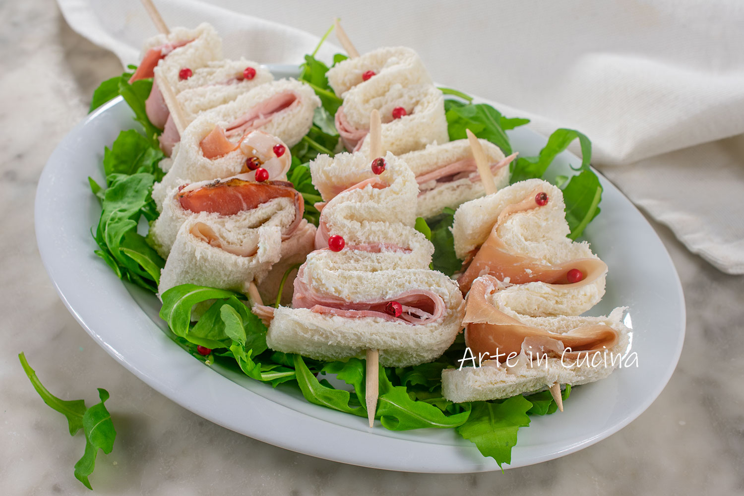 Brotbäumchen als Platzkarten für Weihnachten