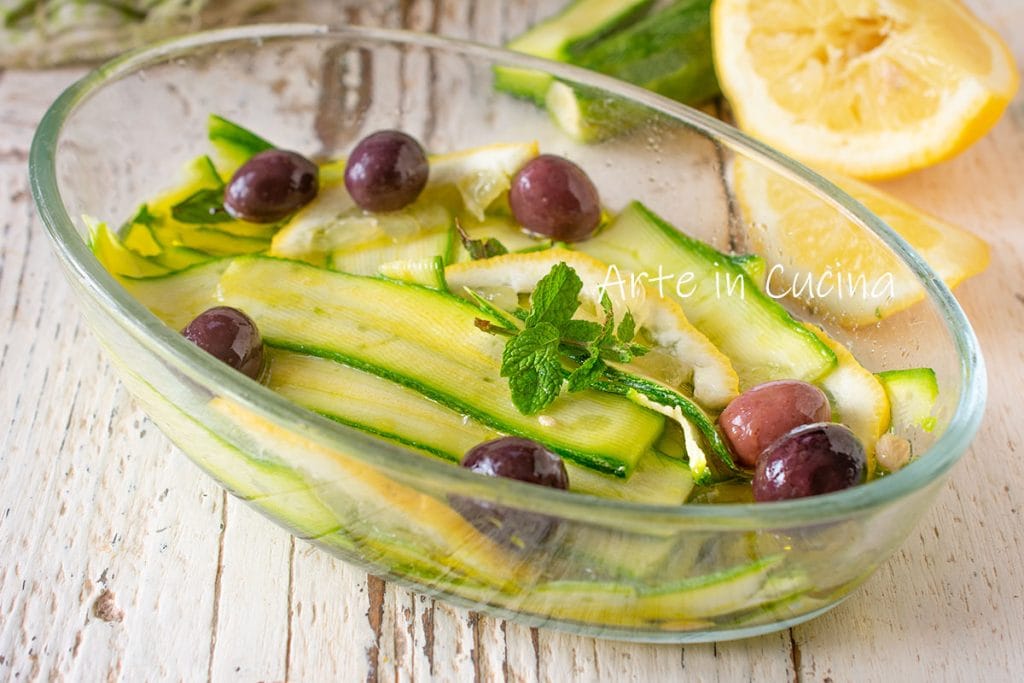 CARPACCIO von ZUCCHINI mariniert mit Zitrone
