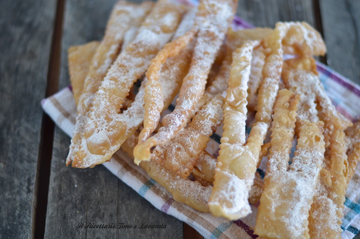 Chiacchiere ohne Eier