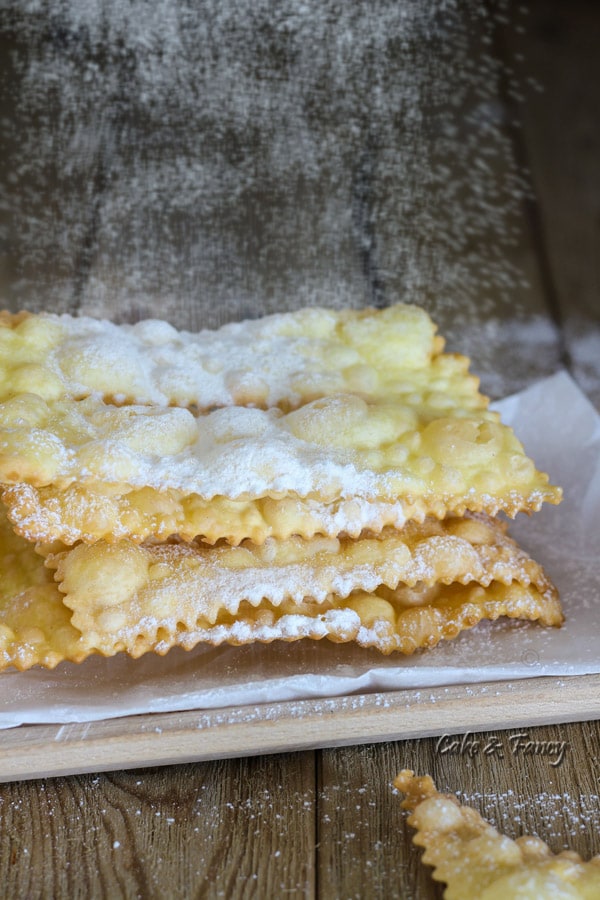 Chiacchiere von Iginio Massari