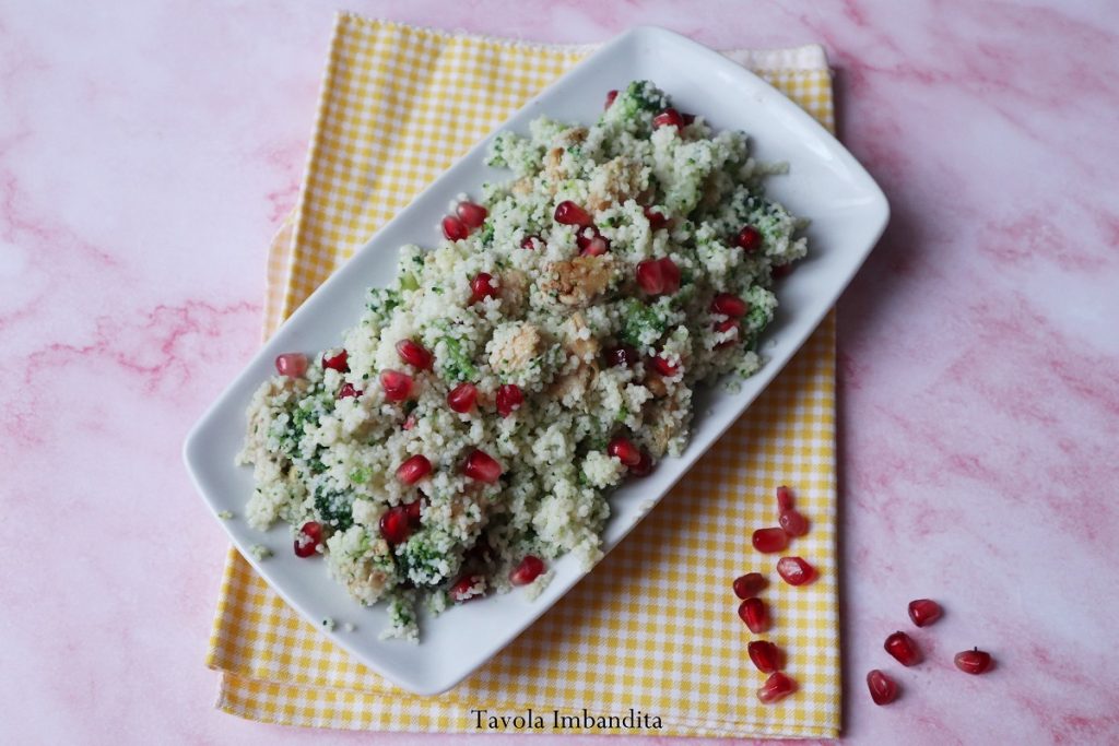 couscous mit Brokkoli, Huhn und Granatapfel