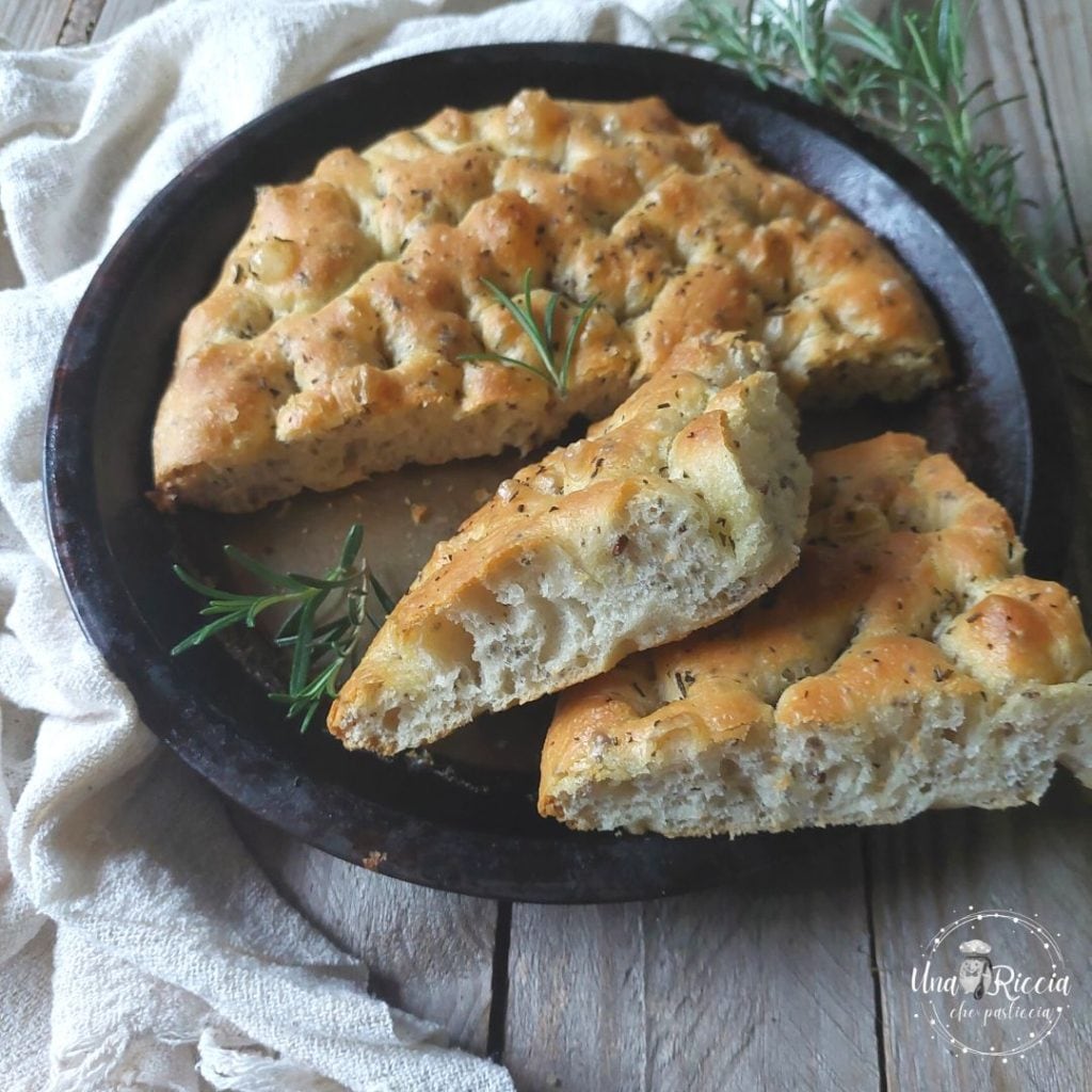 Detail Focaccia mit Rosmarin