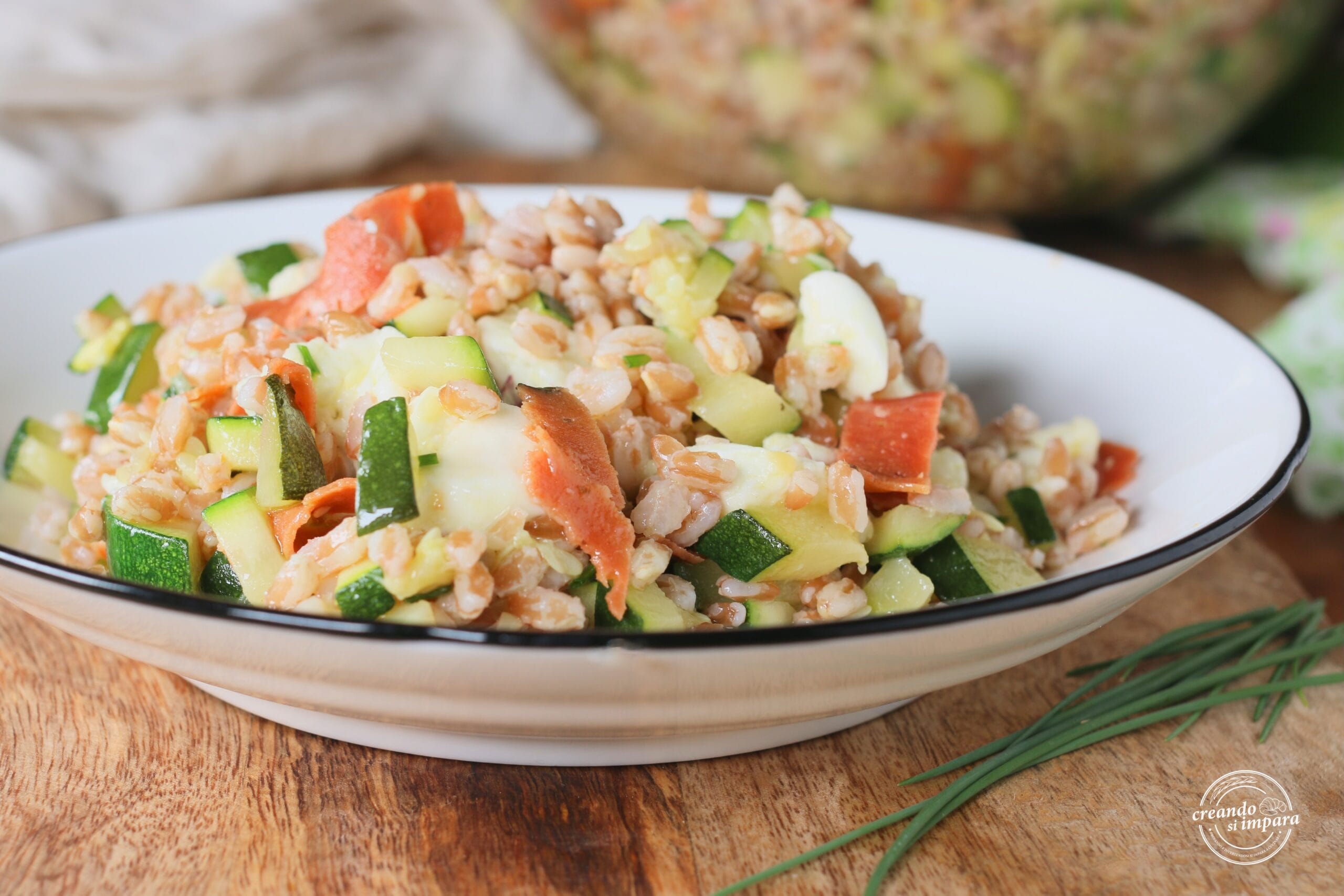 Dinkel-Salat mit Zucchini