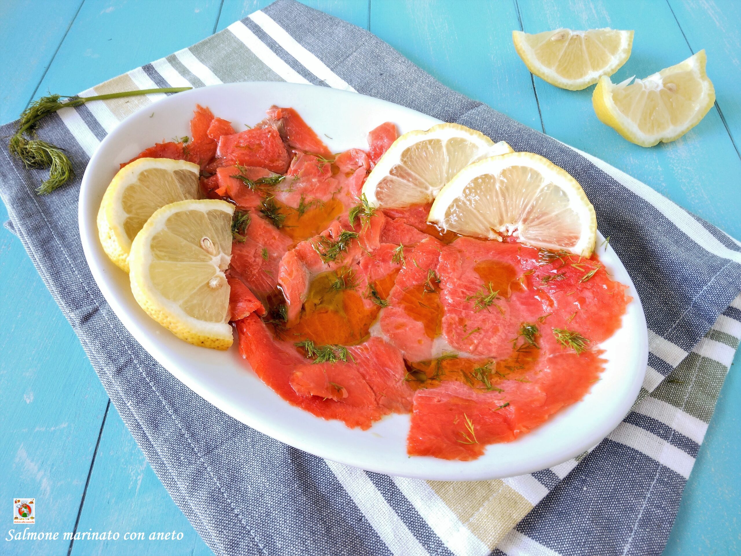 Eingelegter Lachs mit Dill
