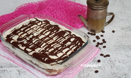 Leichter Tiramisu mit Ricotta