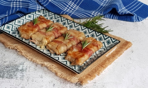 Schweinelende-Sandwich in der Pfanne