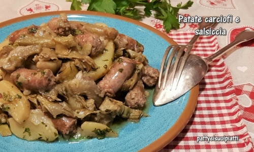 Kartoffeln Artischocken und Wurst