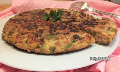 Zucchini-Omelett mit Mortadella und Capuliato