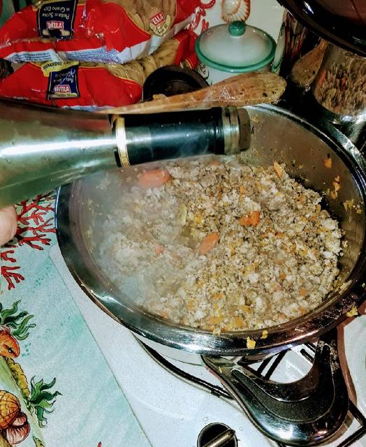 Die sizilianischen gebackenen Anelletti