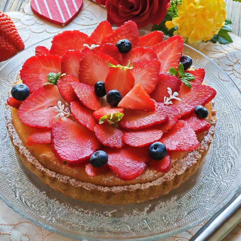 Erdbeertorte mit Creme