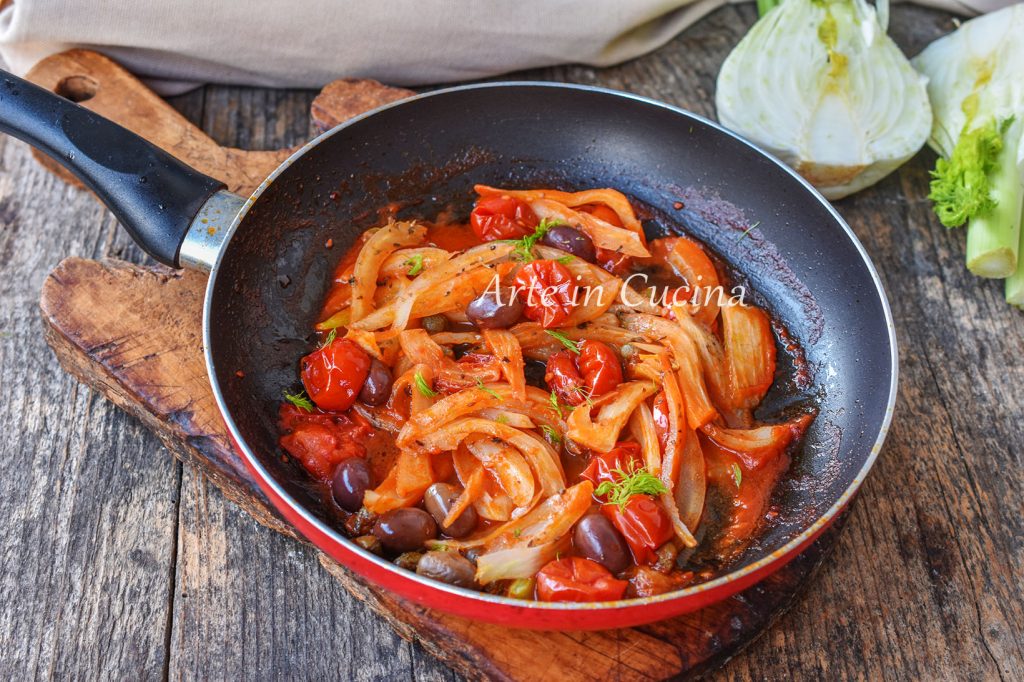 Fenchel alla Pizzaiola in der Pfanne