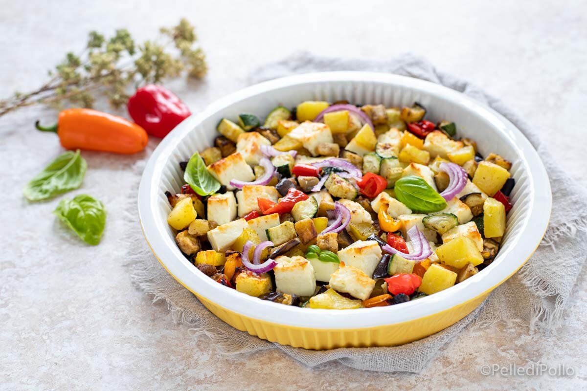 Feta mit gebackenem Gemüse (oder in der Heißluftfritteuse)