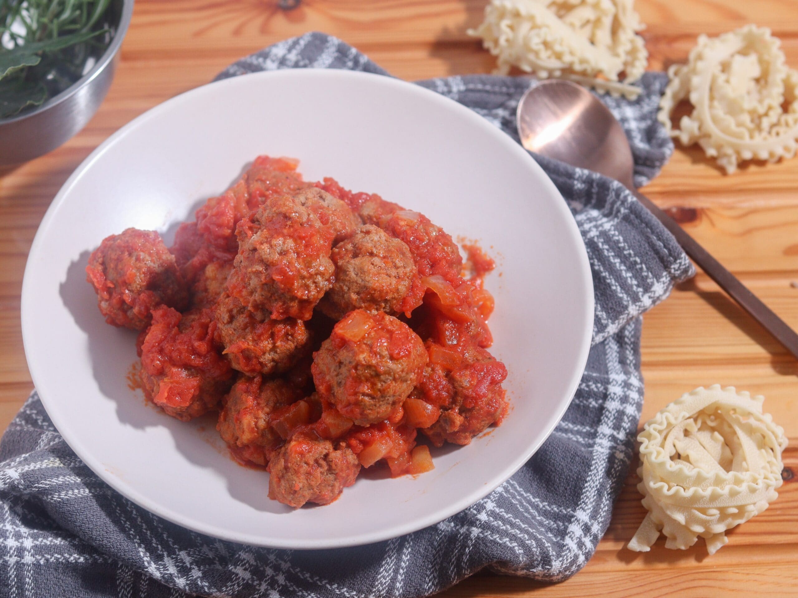 Fleischbällchen in Tomatensauce