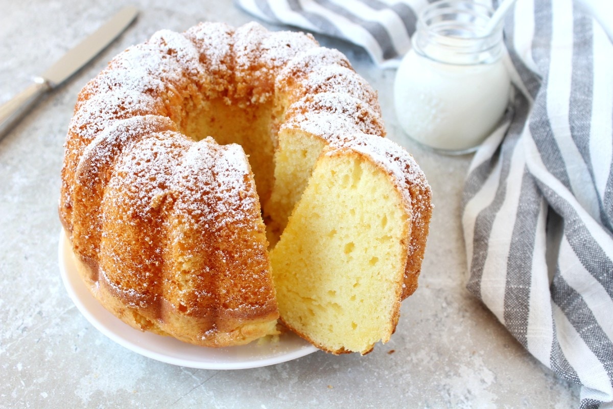 JOGHURTKUCHEN