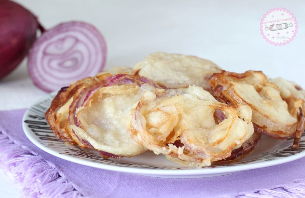 frittierte Tropea-Zwiebeln