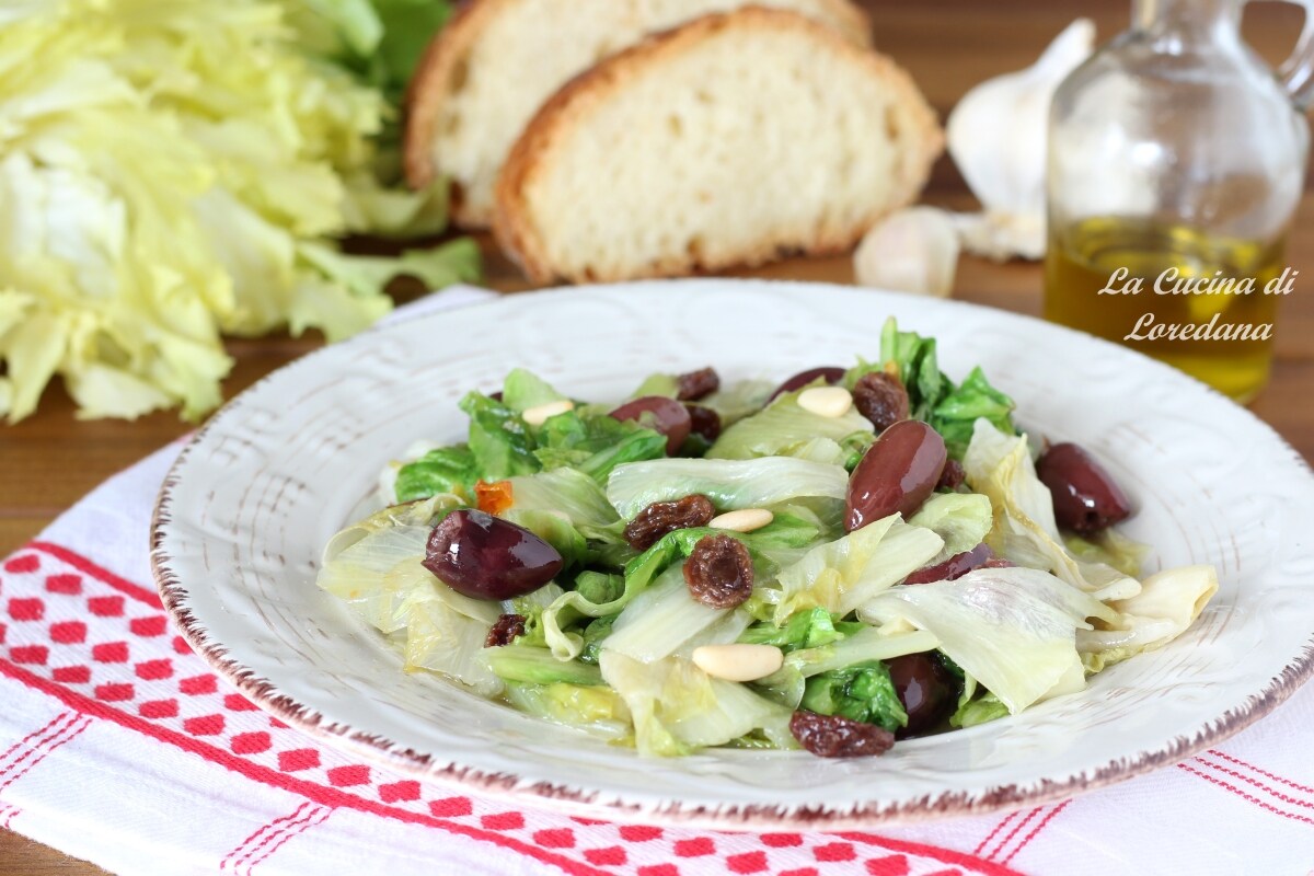 GEBRATENER ENDIVIEN-SALAT – die einfache und köstliche Beilage