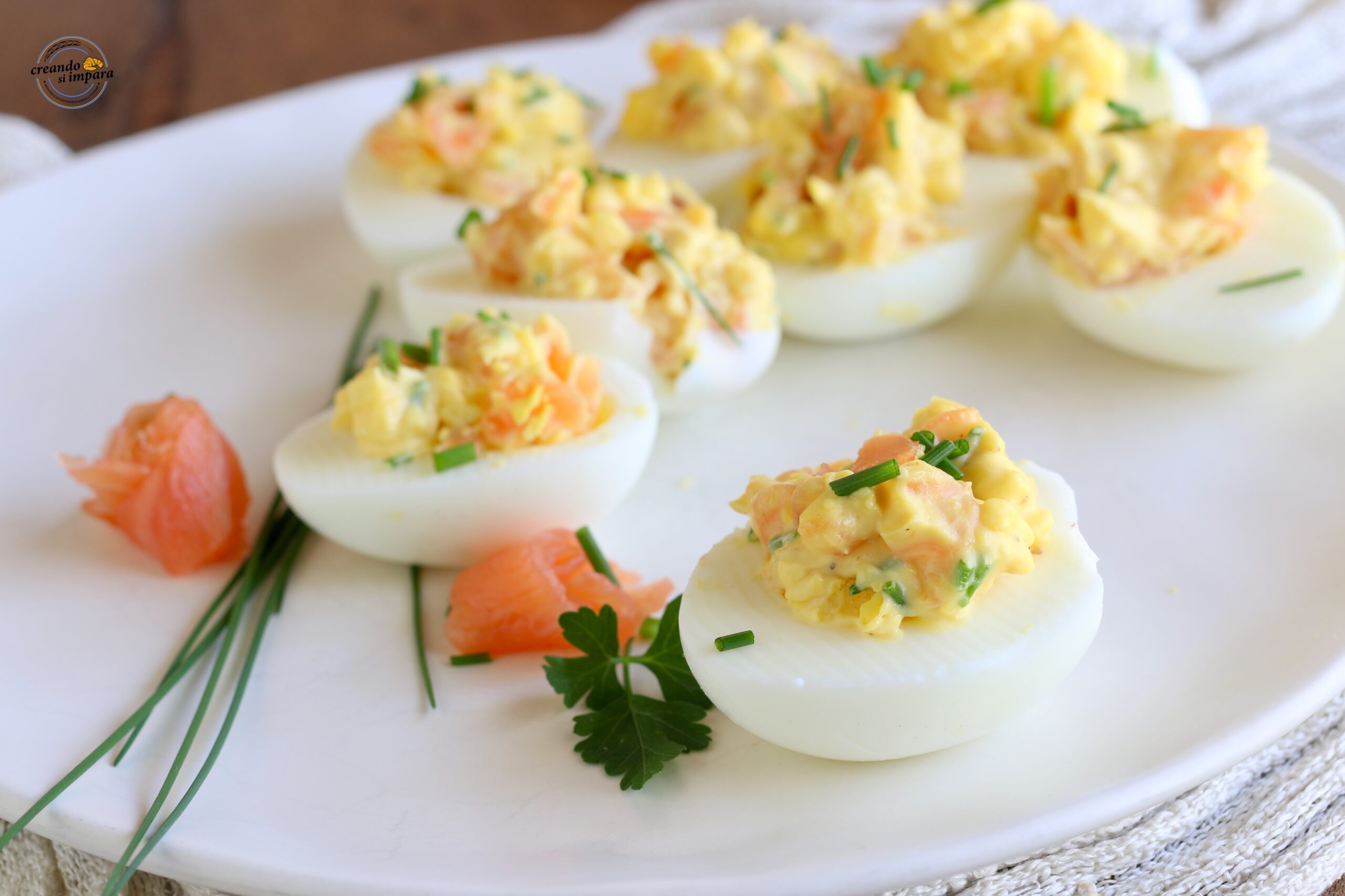 Gefüllte Eier mit Lachs