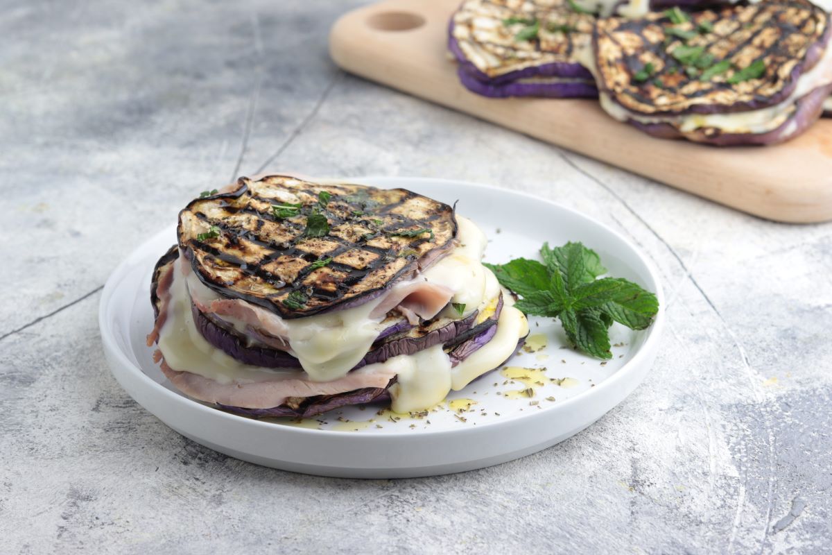 Rezept für gefüllte gegrillte Auberginen