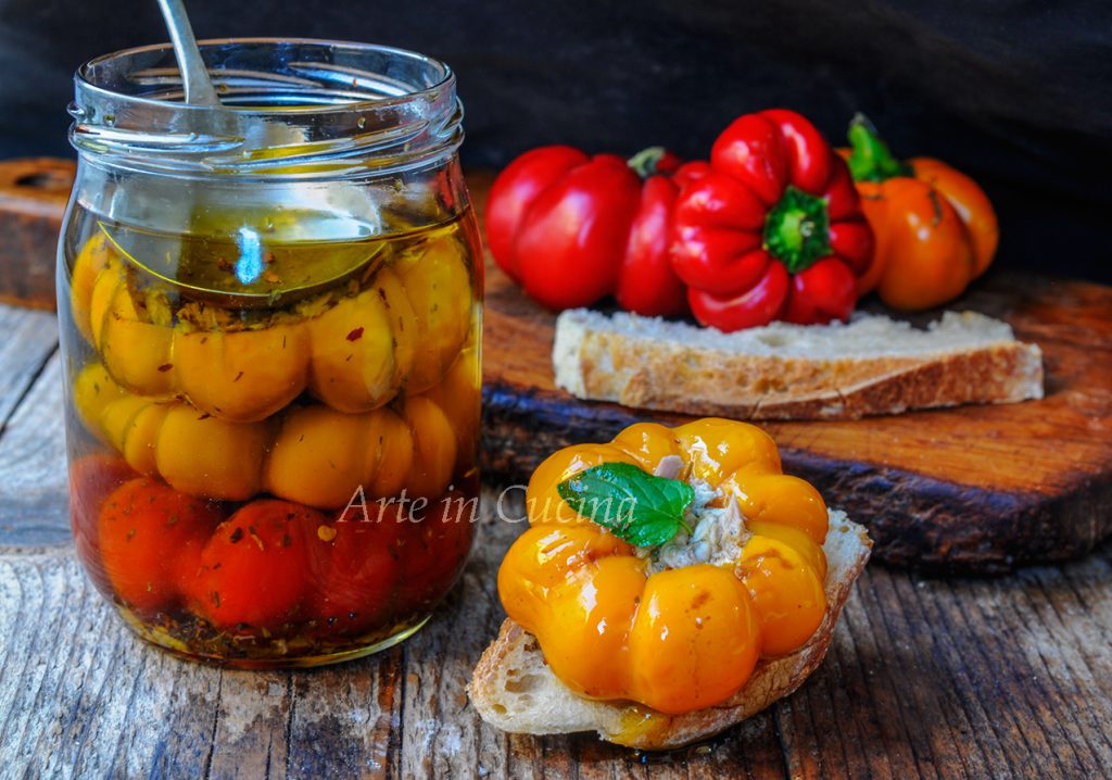 Gefüllte Paprika in Öl einfaches und schnelles Rezept vickyart arte in cucina