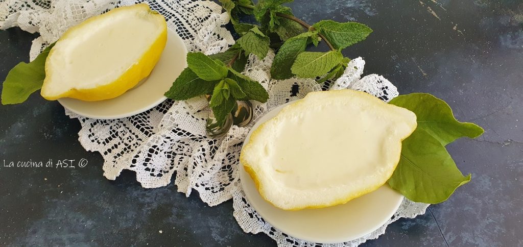 Gefüllte Zitronen mit süßer Creme