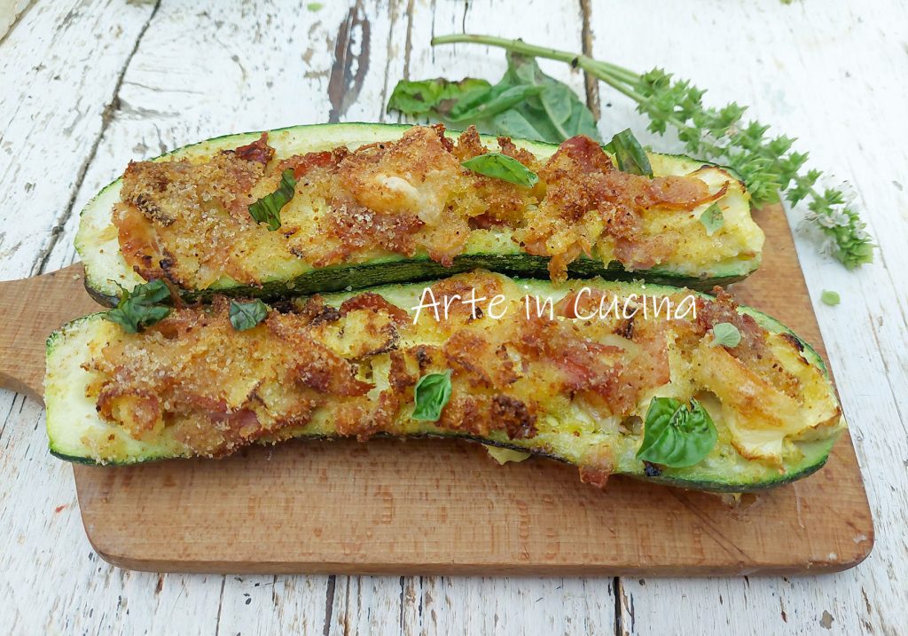GEFÜLLTE ZUCCHINI mit SCHINKEN und Provolone
