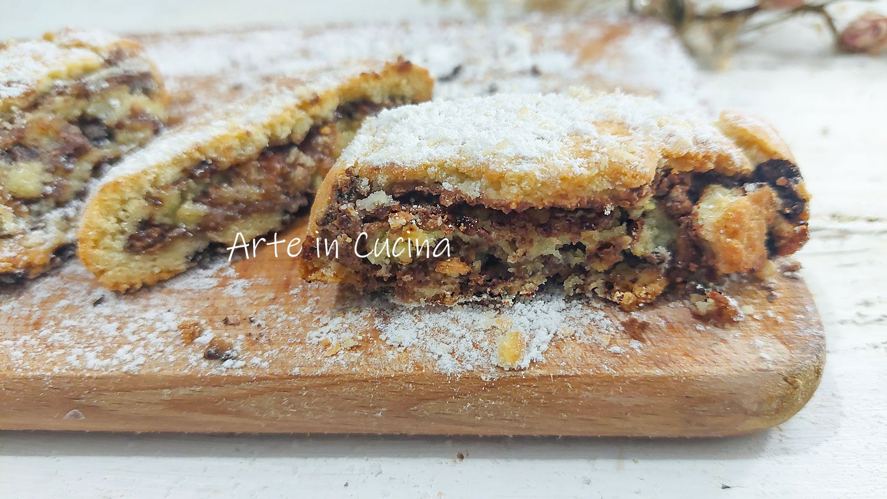 GEROLTERTER COOKIE-KUCHEN mit NUTELLA