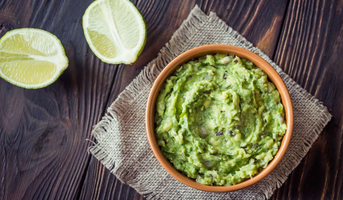 Hausgemachte Guacamole: Einfaches und schnelles mexikanisches Rezept