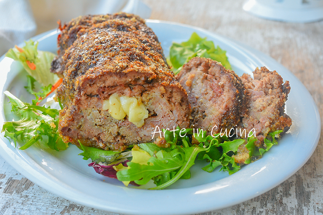 Hackbraten in Folie mit Schinken