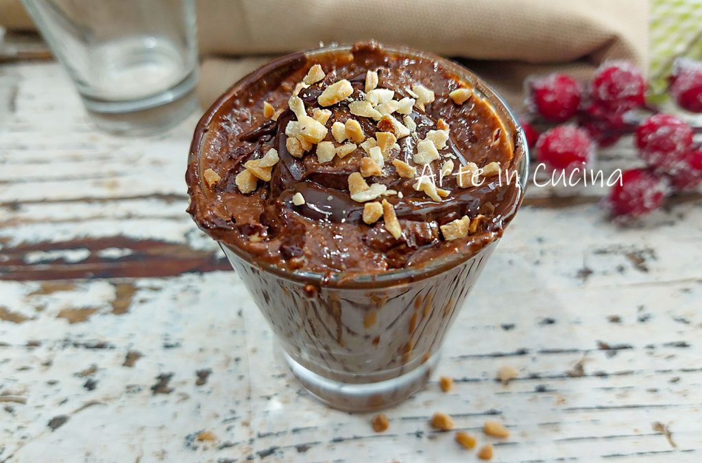 SÜßE HASSELNUSS-CREME zum Löffeln