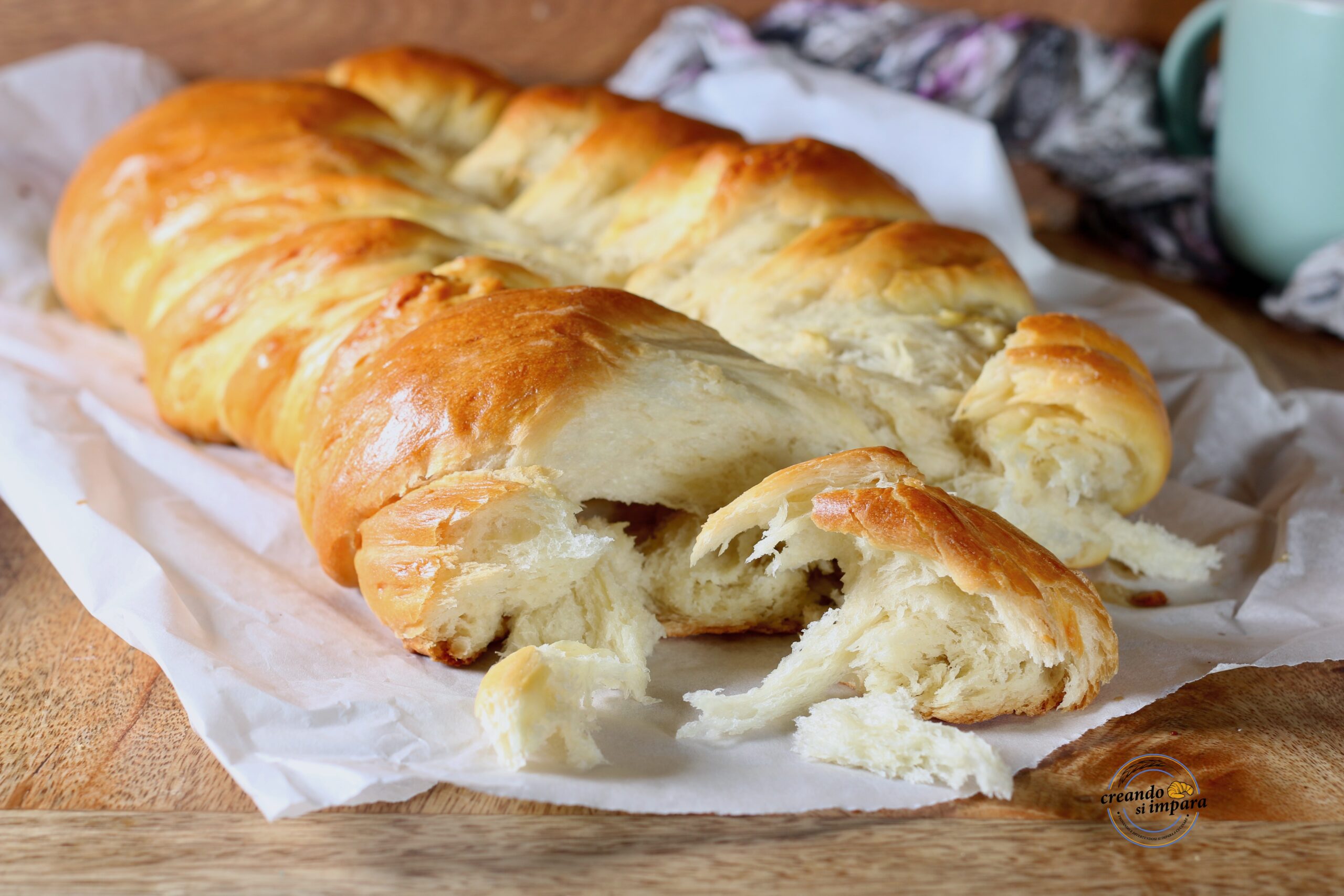 Hefezopf mit Butter