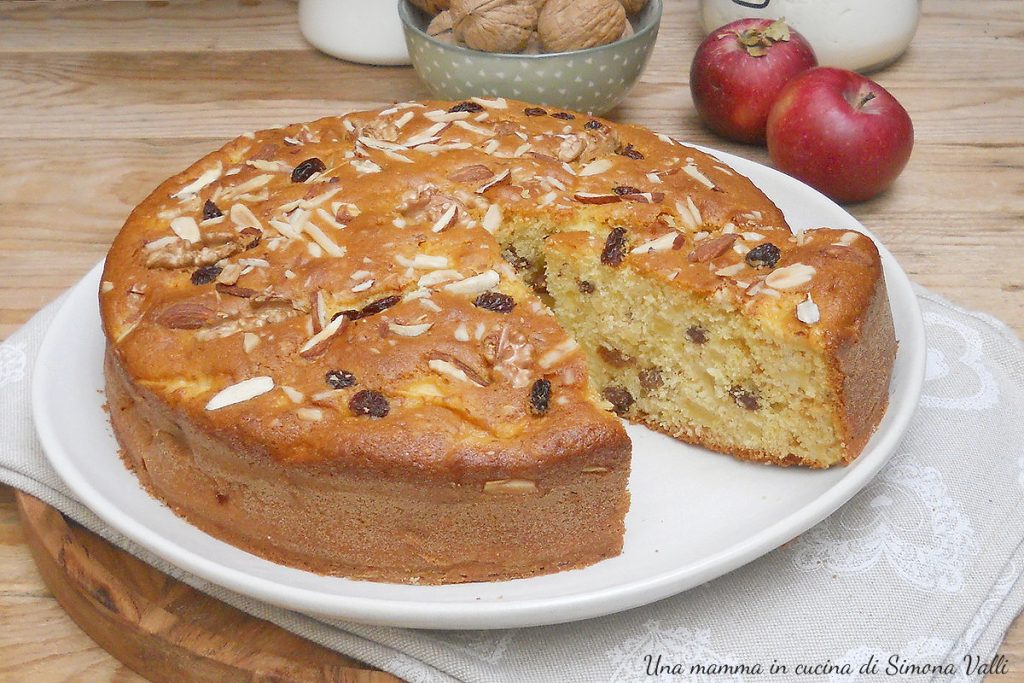 Herbstkuchen mit Joghurt und Äpfeln