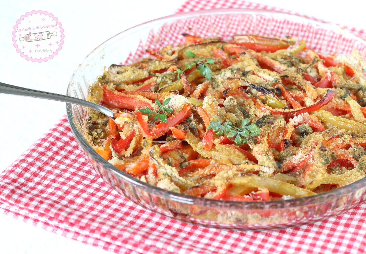 IM OFEN ÜBERBACKENE PAPRIKA